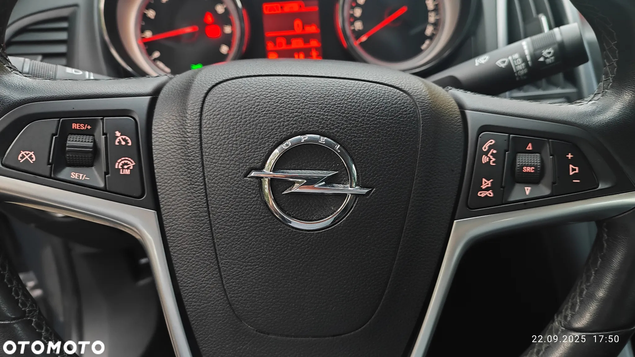 Opel Astra IV 1.4 T Active EU6 - 26