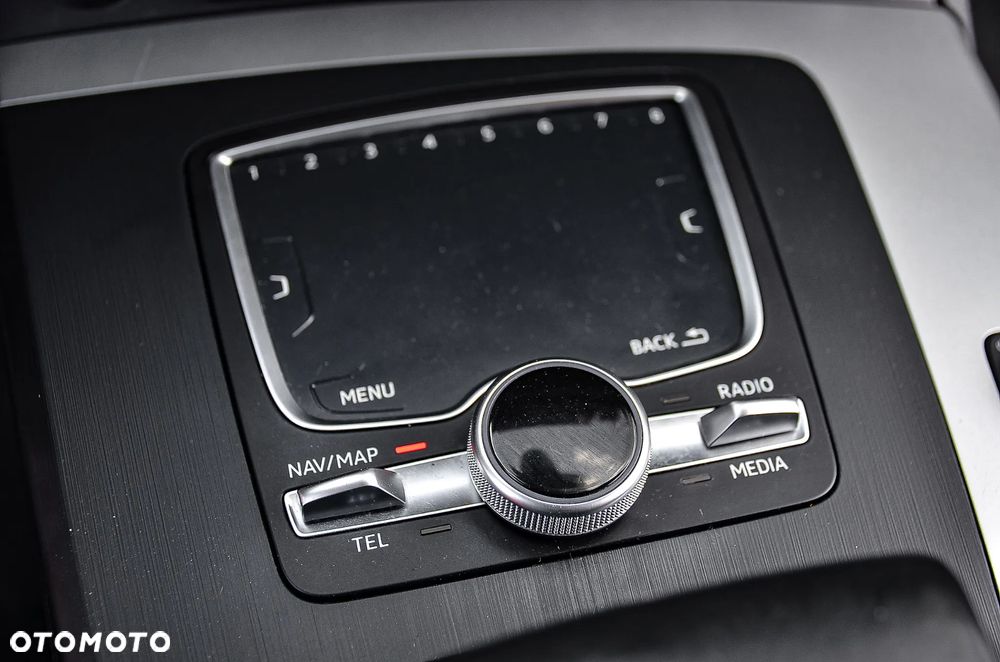 Audi Q5 2.0 TDI Quattro S tronic design - 33