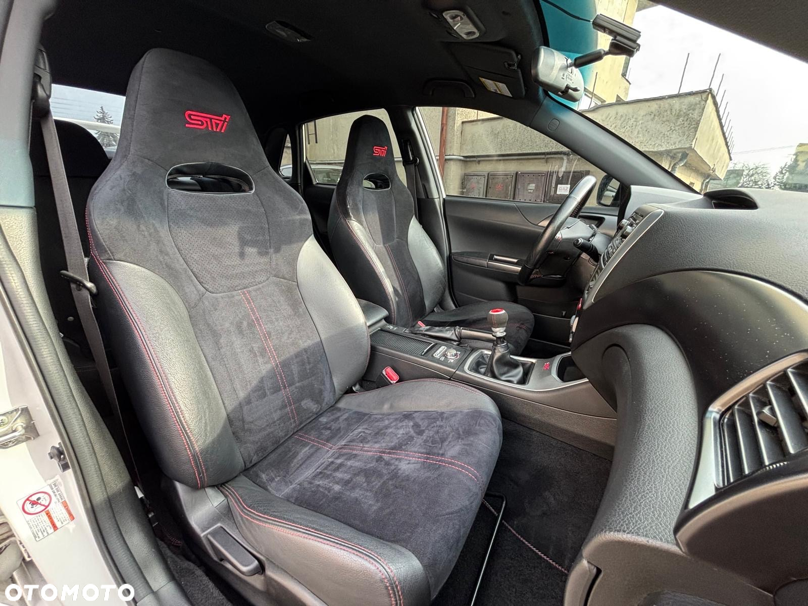 Subaru Impreza 2.5 WRX STI S - 33