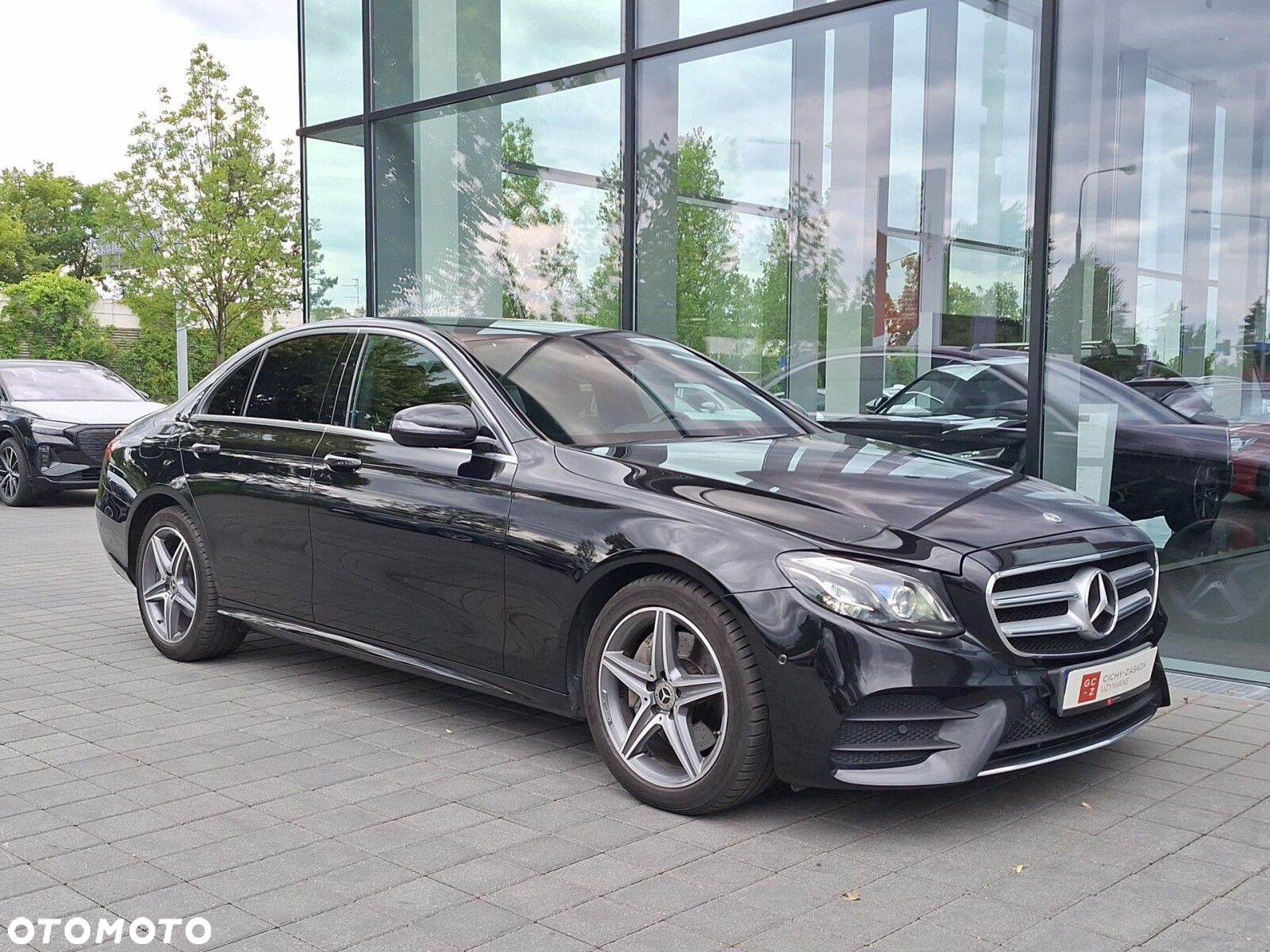 Mercedes-Benz Klasa E - 36
