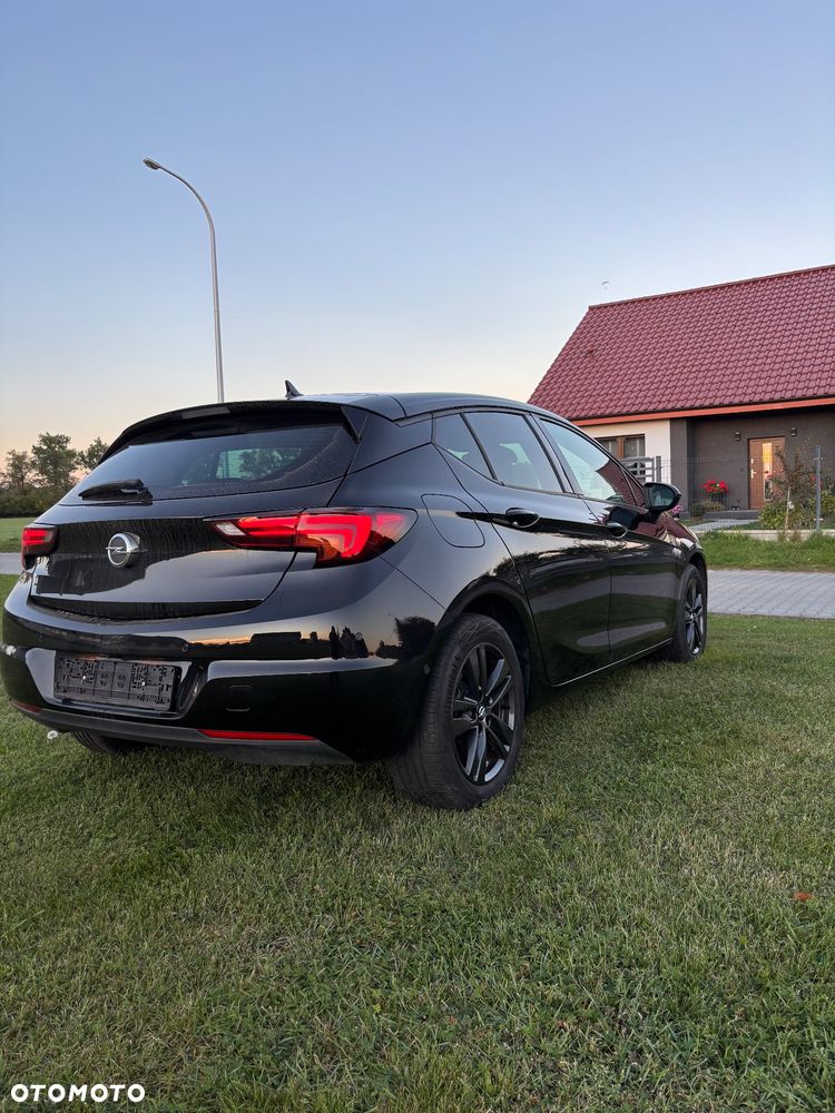 Opel Astra 2021 photo 4