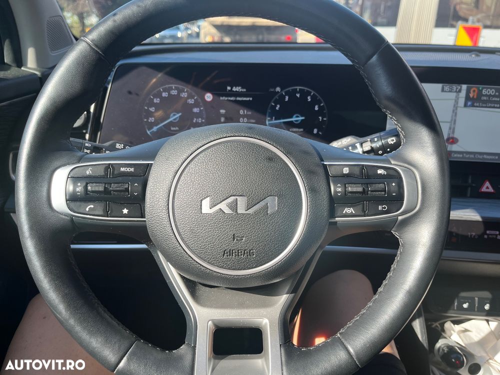 Kia Sportage 1.6 T-GDI MHEV 6MT 4x2 Style - 6