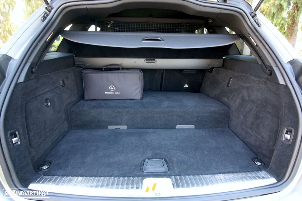 Mercedes-Benz C 300 e T 9G-TRONIC AMG Line Advanced - 27