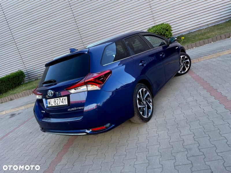 Toyota Auris 1.8 HSD Luna - 31
