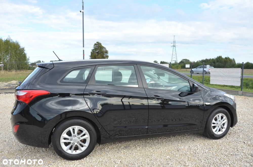 Hyundai i30 1.6 Trend - 20