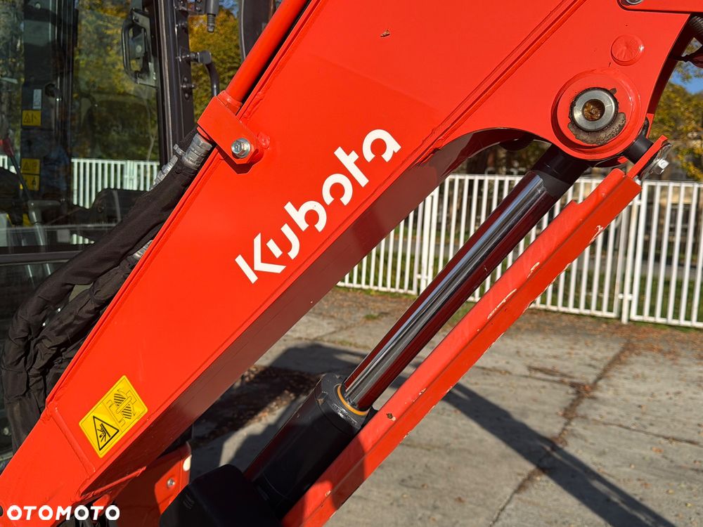 Kubota Minikoparka U36-4 - 14