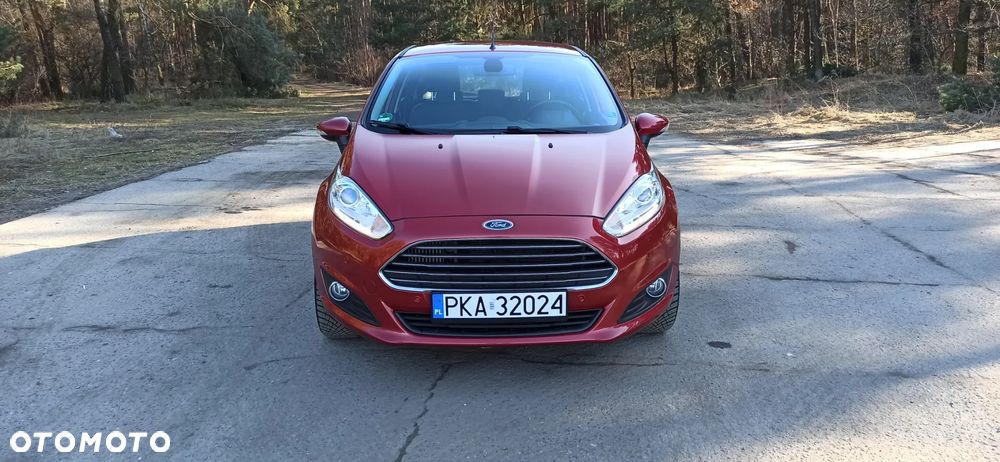 Ford Fiesta 1.0 EcoBoost Powershift Titanium - 1