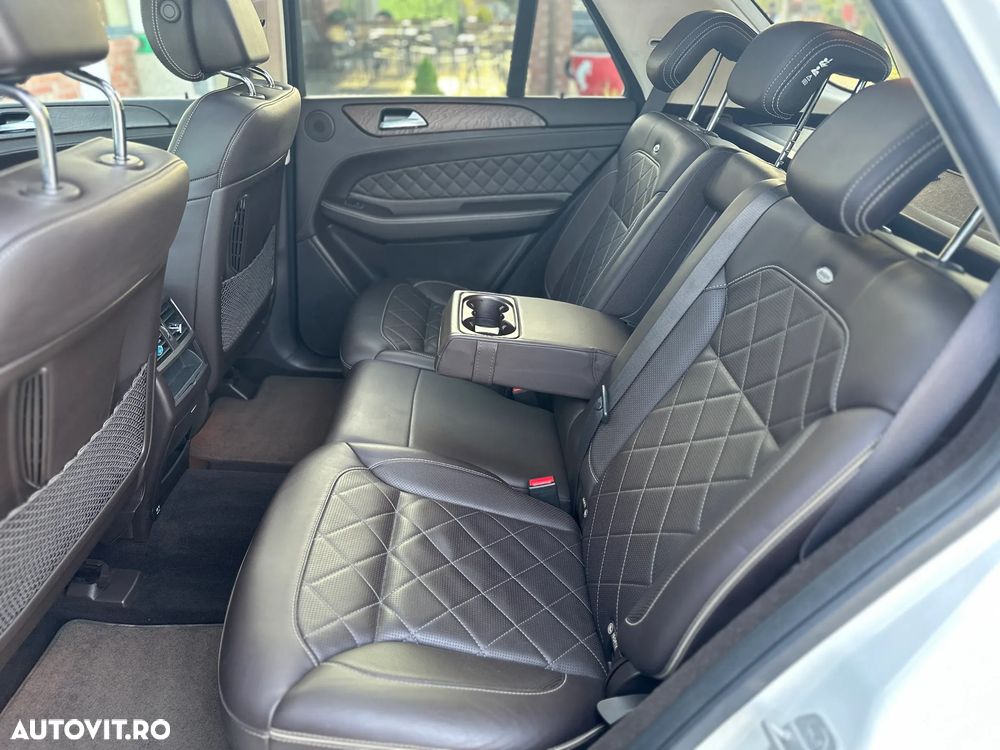 Mercedes-Benz GLE 350 d 4MATIC 9G-TRONIC AMG Line - 13