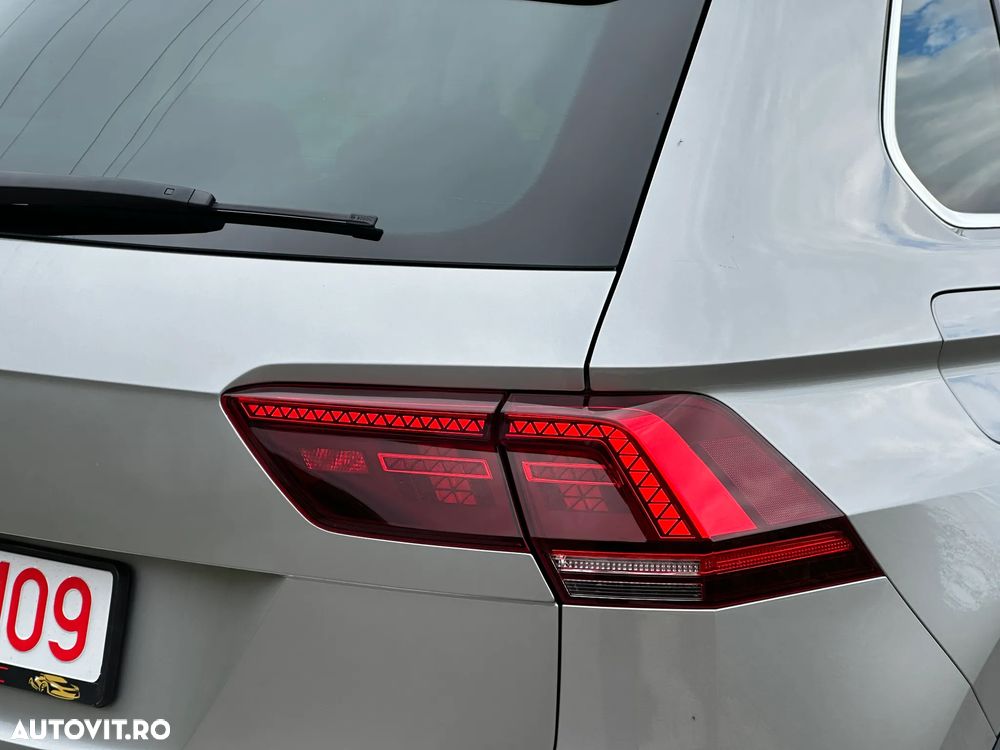 Volkswagen Tiguan 2.0 TDI SCR 4MOTION (BlueMotion Techn.) DSG Highline - 12