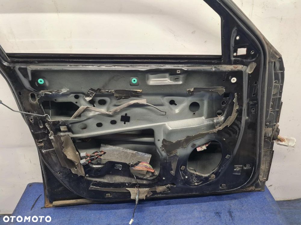 CHRYSLER 300C 3.0 CRD DRZWI PRZÓD LEWE - 9