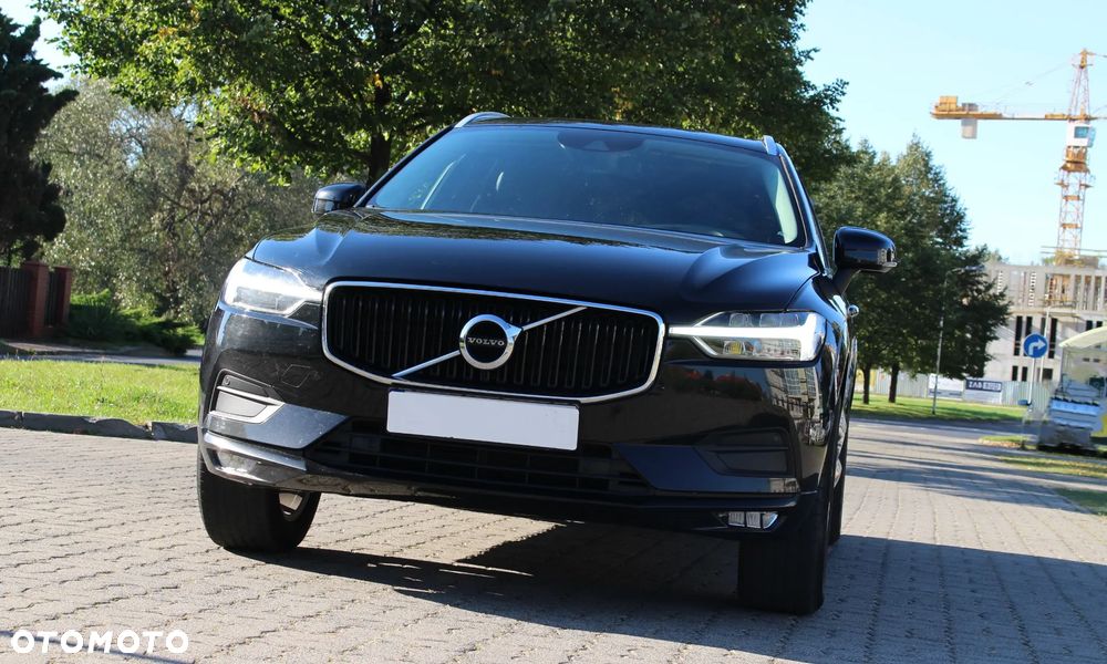 Volvo XC 60 D4 Momentum Pro - 8