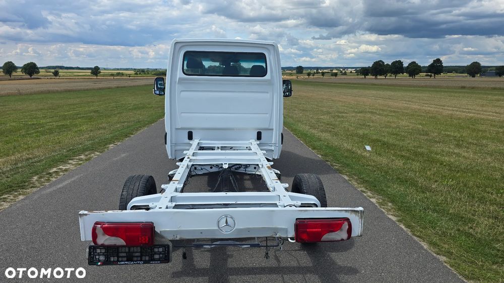 Mercedes-Benz Sprinter 318 - 7
