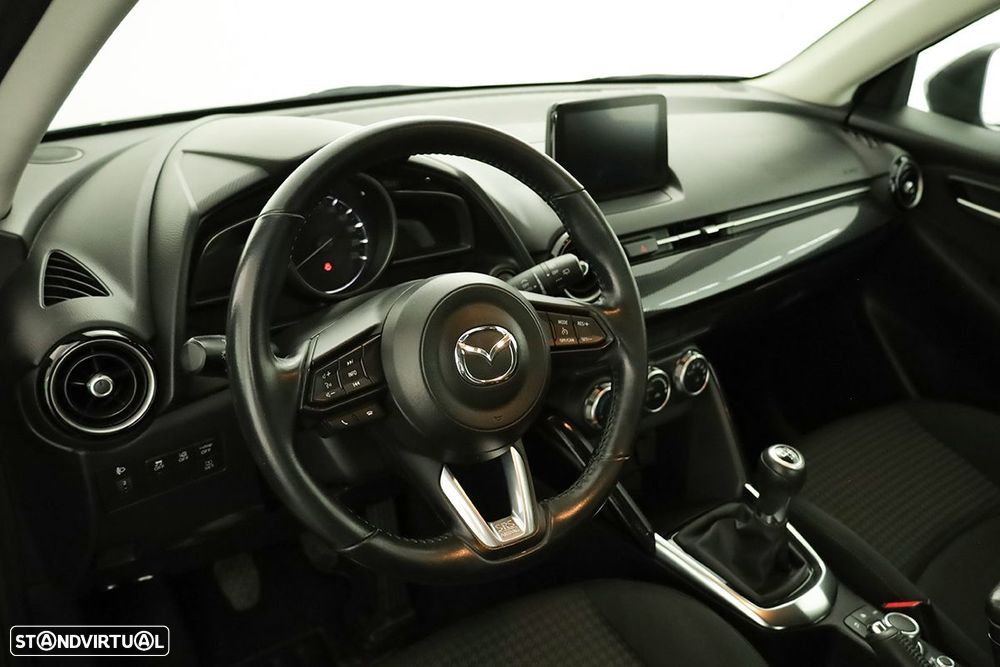 Mazda 2 1.5 Sky-G Evolve Navi - 6