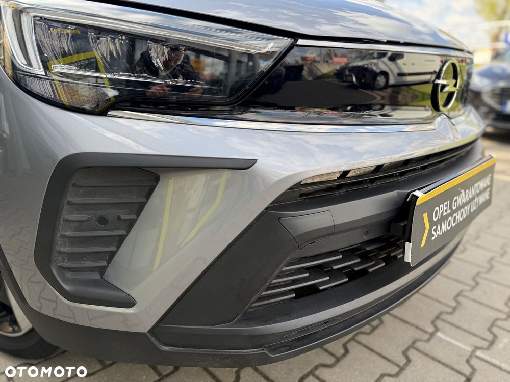 Opel Crossland X - 8