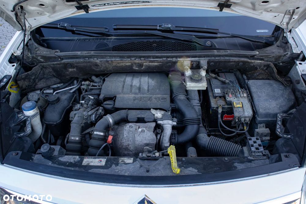 Citroën Berlingo II 1.6 HDi Multispace Plus - 13