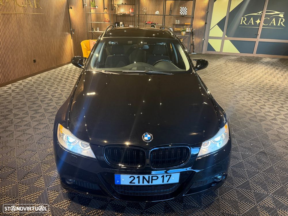 BMW 320 d Navigation Sport - 9