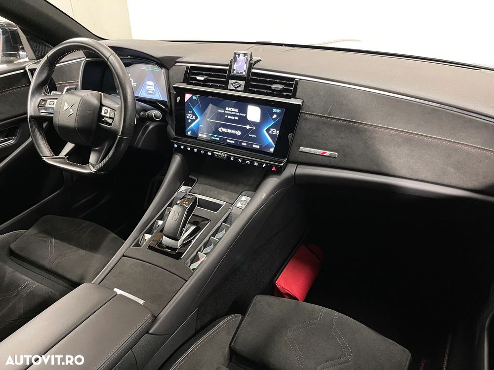 DS Automobiles DS 9 1.6 PHeV FWD 250 EAT8 PERFORMANCE Line + - 10