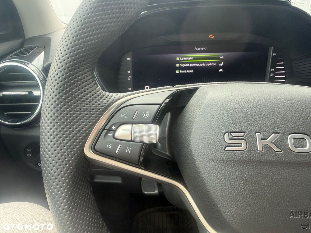 Skoda Fabia 1.0 TSI Edition 130 DSG - 11