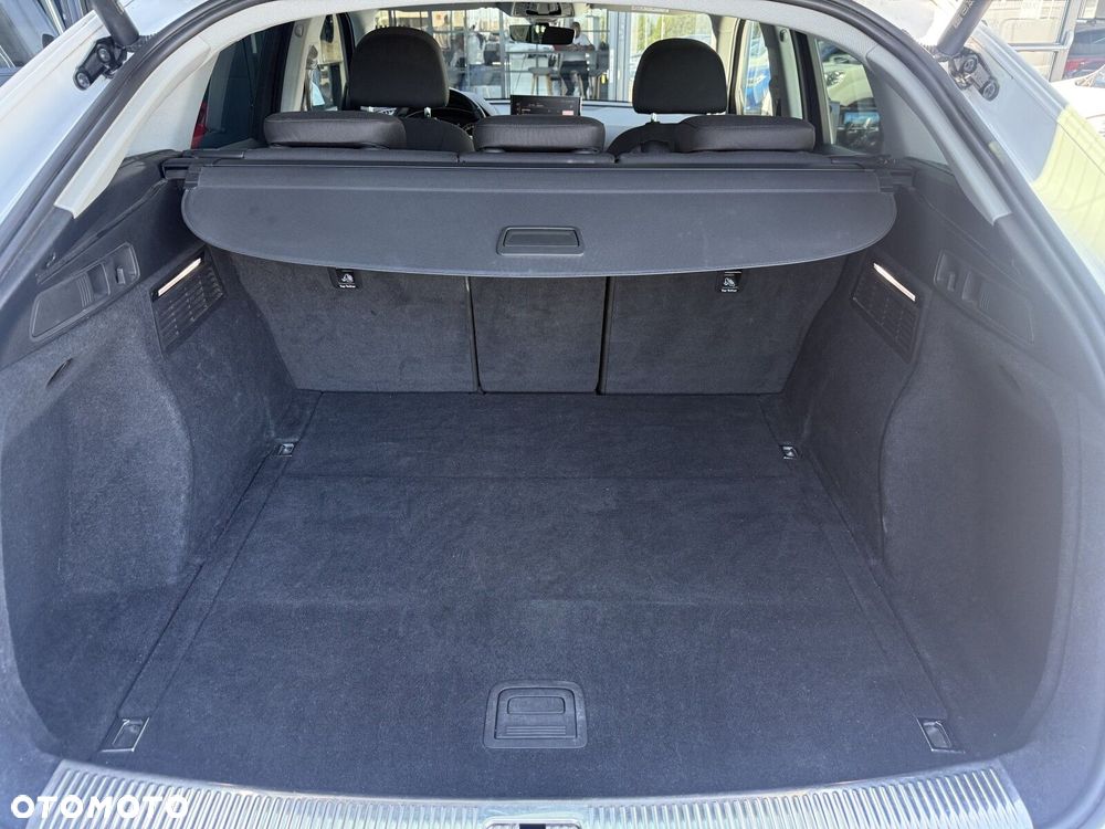Audi Q5 35 TDI mHEV Advanced S tronic - 27