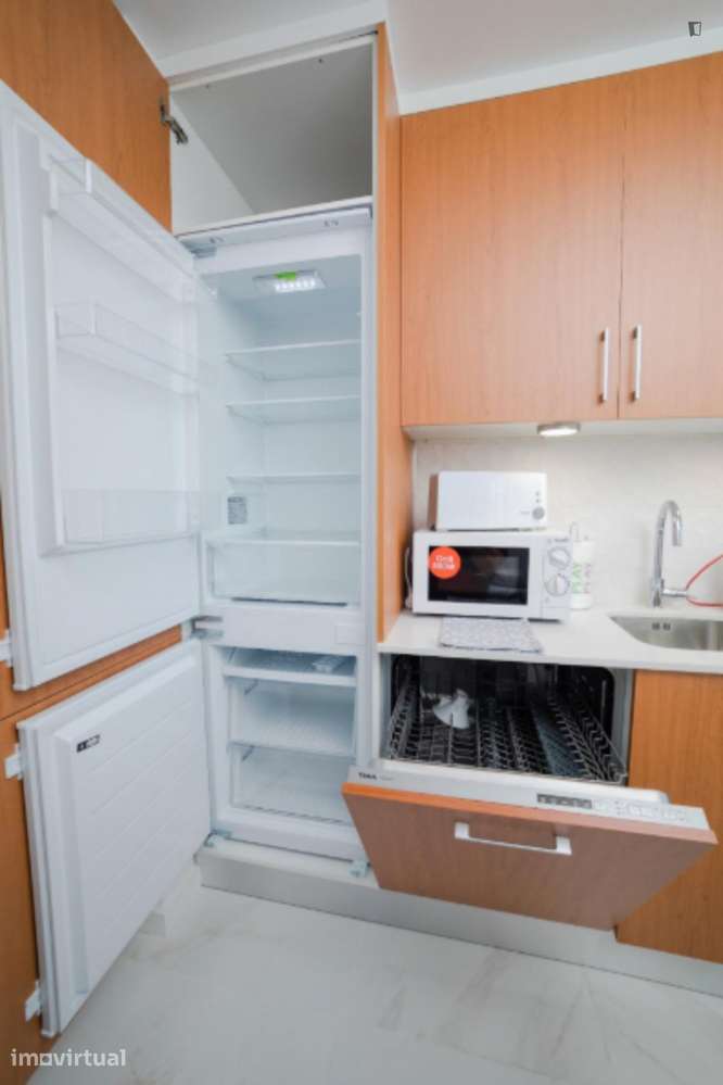 Quarto - localizado em Paranhos Porto - Grande imagem: 4/18