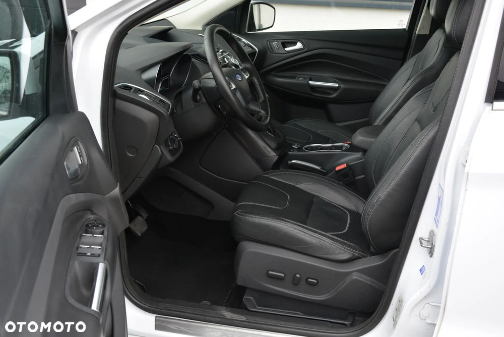 Ford Kuga 2.0 TDCi 4x4 Individual - 27