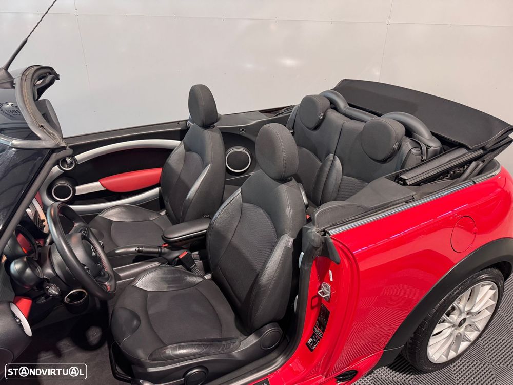 MINI Cabrio Cooper D - 14