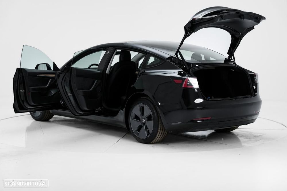 Tesla Model 3 Long Range Tração Traseira - 5