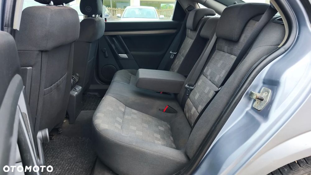 Opel Vectra 1.9 CDTI - 28