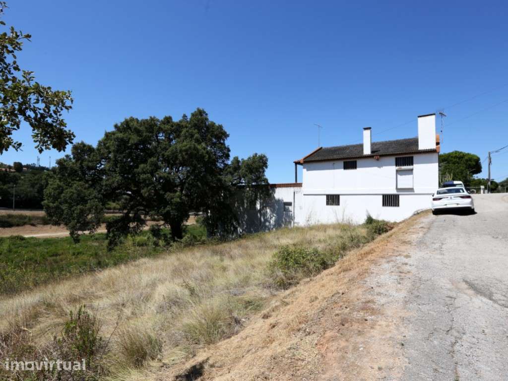 Oportunidade Prime no Centro de Alcobaça Terreno de 2.225 m² com Po... - Grande imagem: 5/40