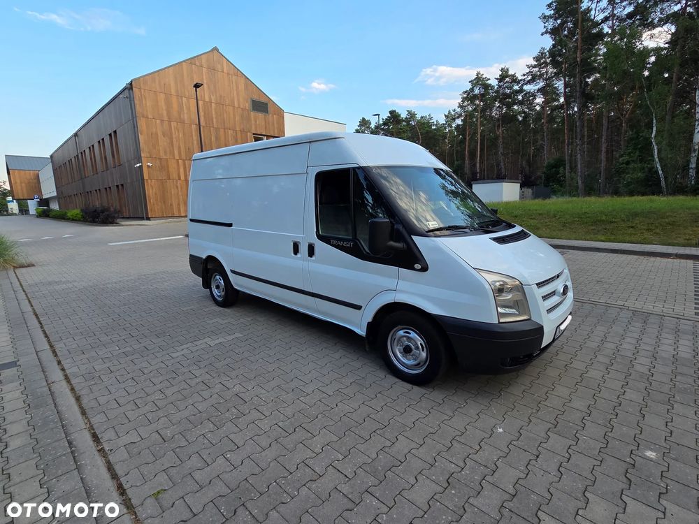 Ford Transit - 2