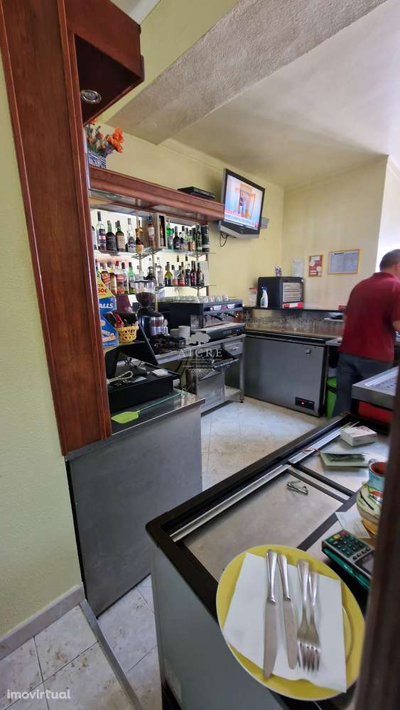 Restaurante com imóvel incluído localizado na simpática localidade do - Grande imagem: 2/17