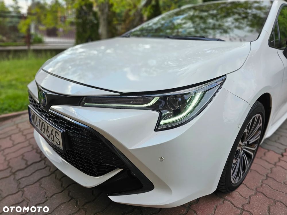 Toyota Corolla 1.8 Business Edition - 15