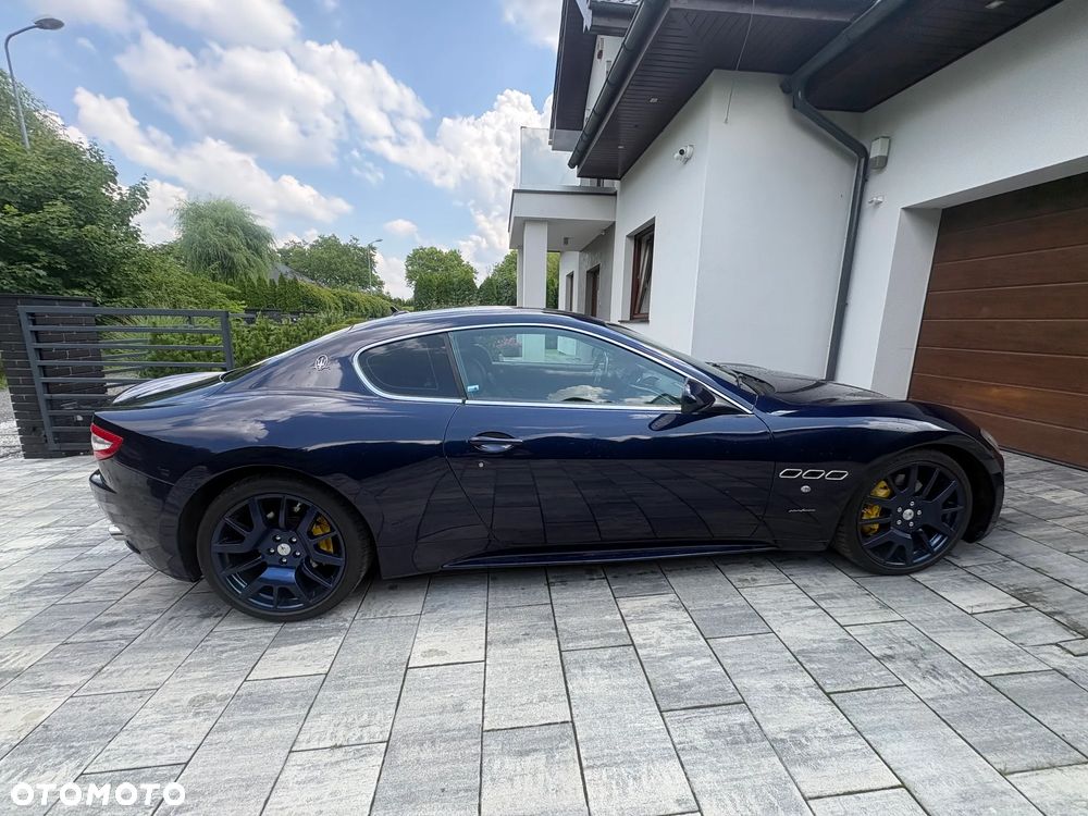 Maserati GranTurismo S - 6