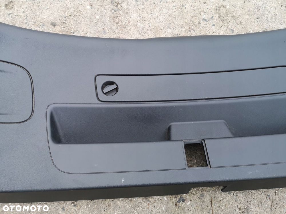 AUDI Q7 4L TAPICERKA KLAPY BAGAŻNIKA 4L0867973A - 5