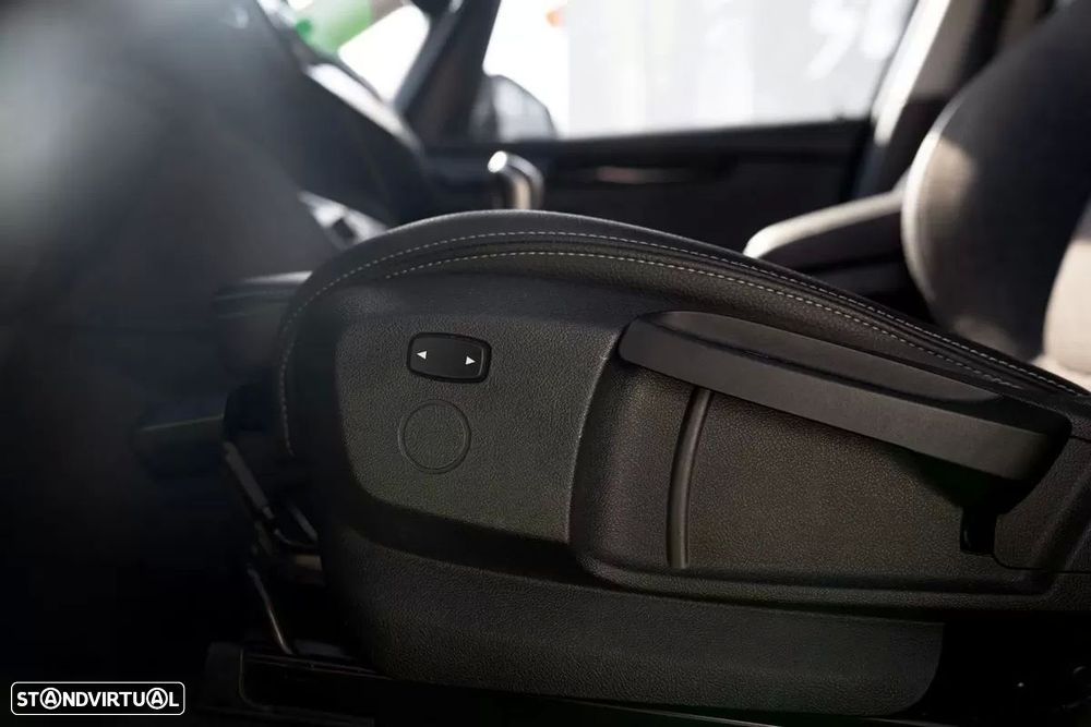 BMW 216 Active Tourer d Line Luxury - 19