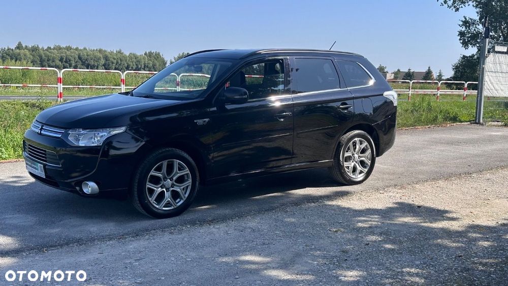 Mitsubishi Outlander - 7