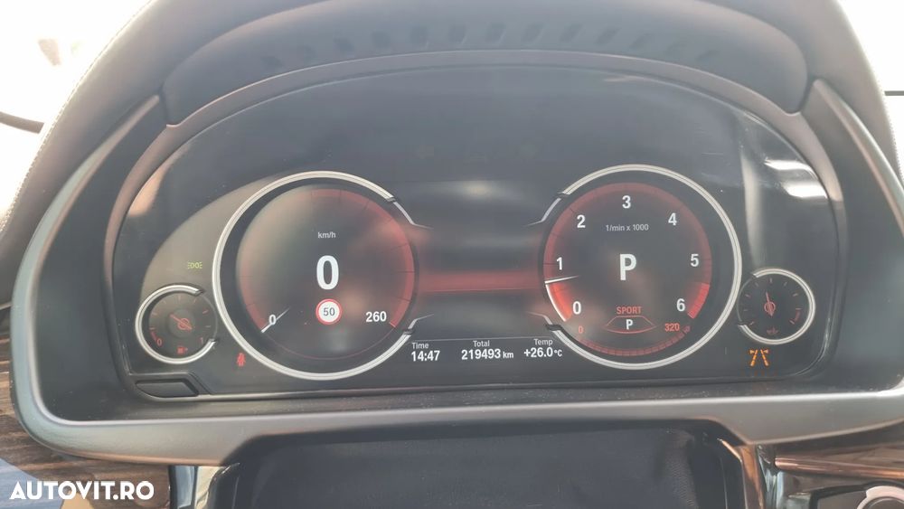 BMW X6 xDrive40d - 32
