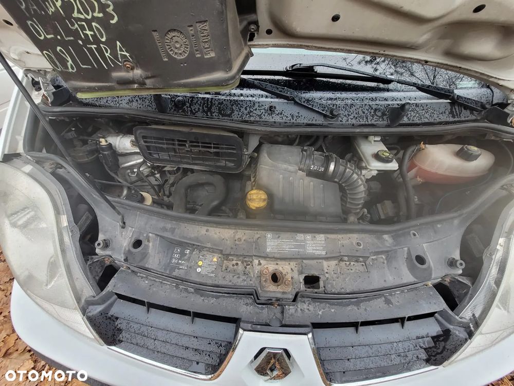 Renault Trafic - 18