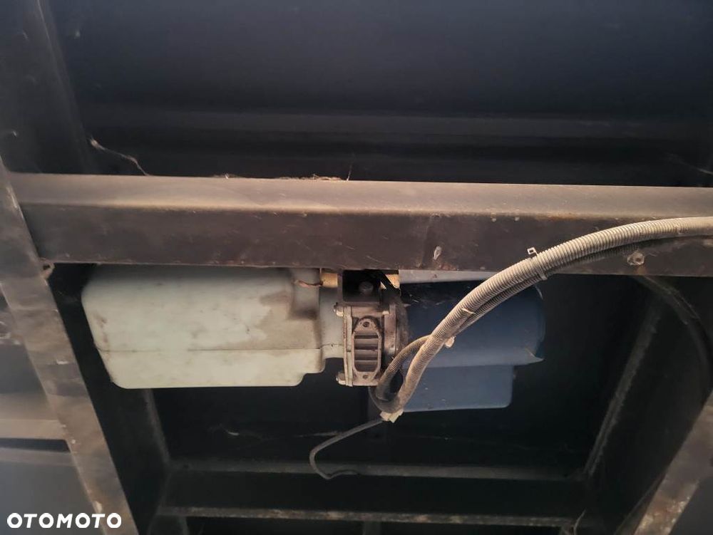 Kiper Wywrot Ford Master Skrzynia kontener  Kiper Wywrot Iveco Daily - 8