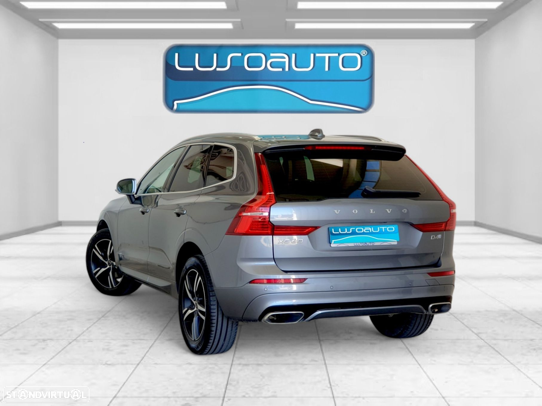 Volvo XC 60 2.0 D4 R-Design Geartronic - 8