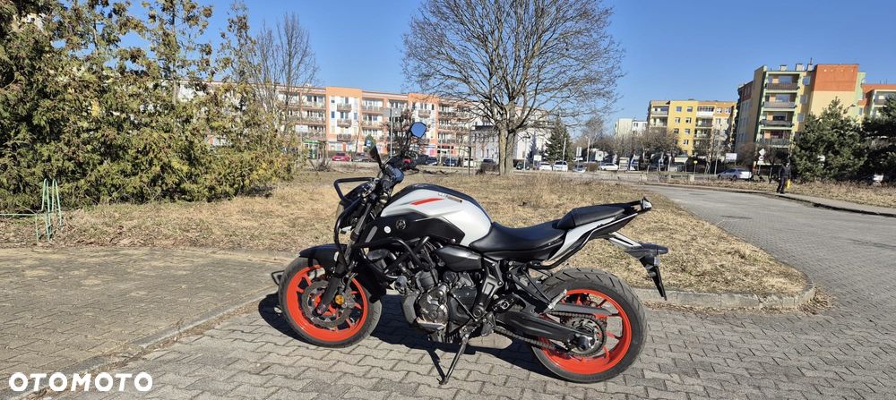 Yamaha MT - 1