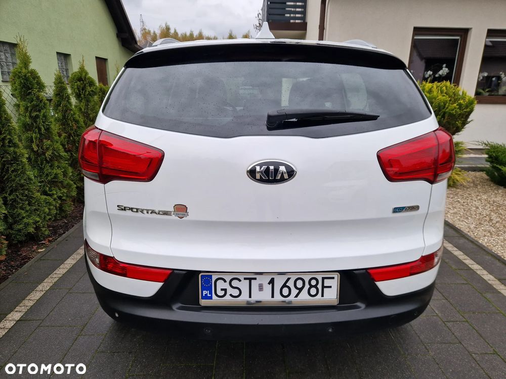 Kia Sportage 1.7 CRDI 2WD ISG Dream-Team Edition - 8