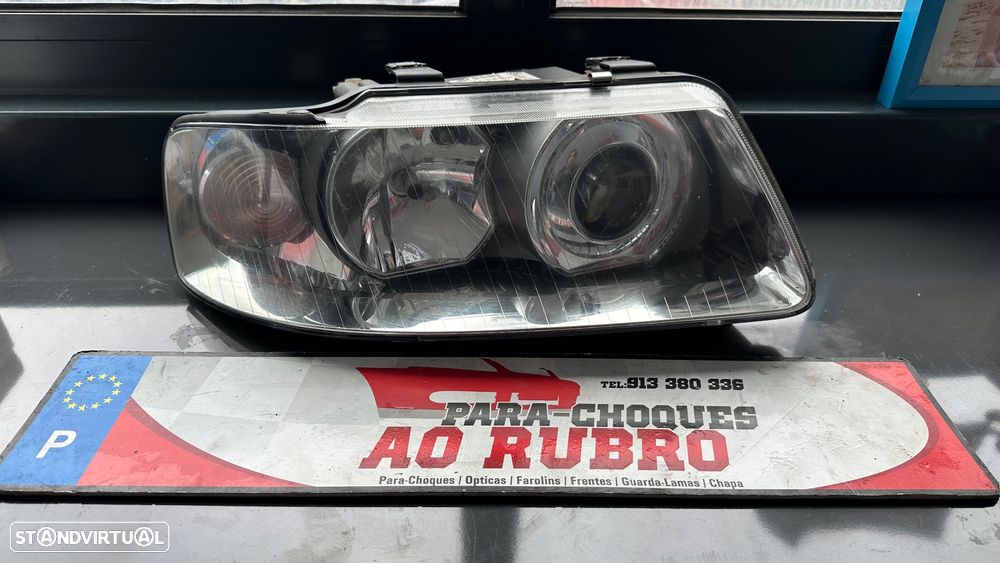 Farol drt Audi a3 99 - 1
