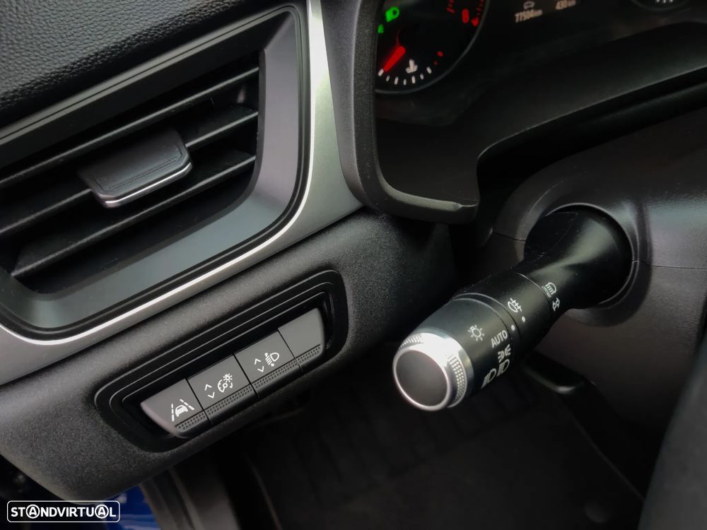 Renault Captur TCe 100 EXPERIENCE - 20