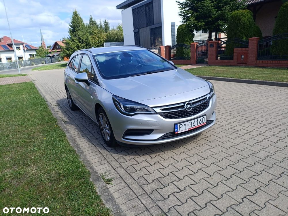 Opel Astra - 2