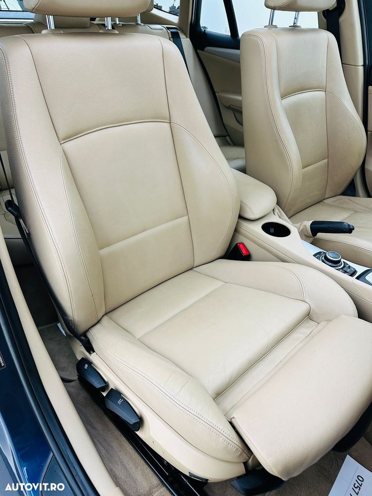 BMW X1 xDrive20i Aut. - 12