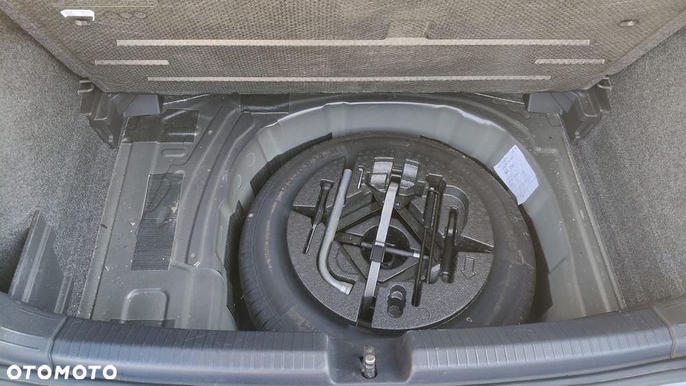 Volkswagen Polo - 14