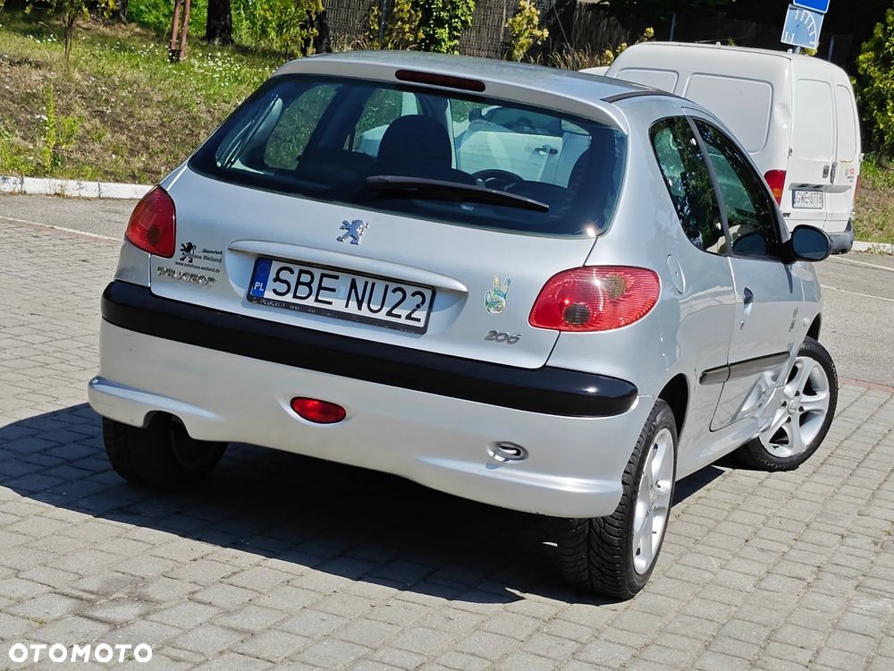 Peugeot 206 60 Pop Art - 3
