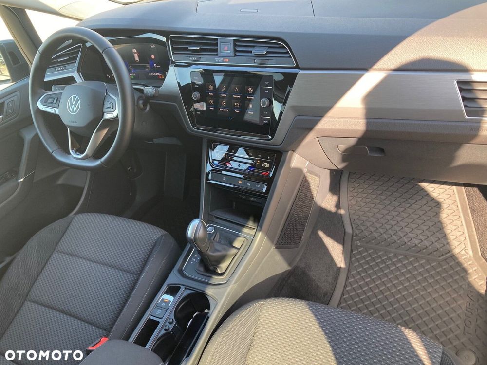 Volkswagen Touran 2026 photo 4