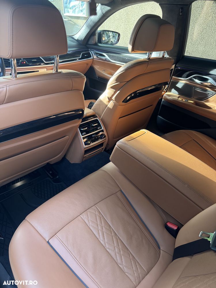 BMW Seria 7 750d xDrive - 12